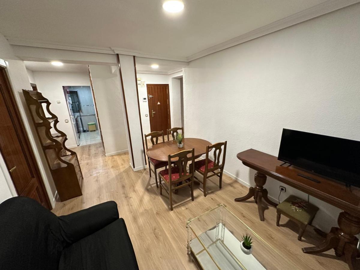 Licenciado Vidriera Apartment Madrid Exterior photo